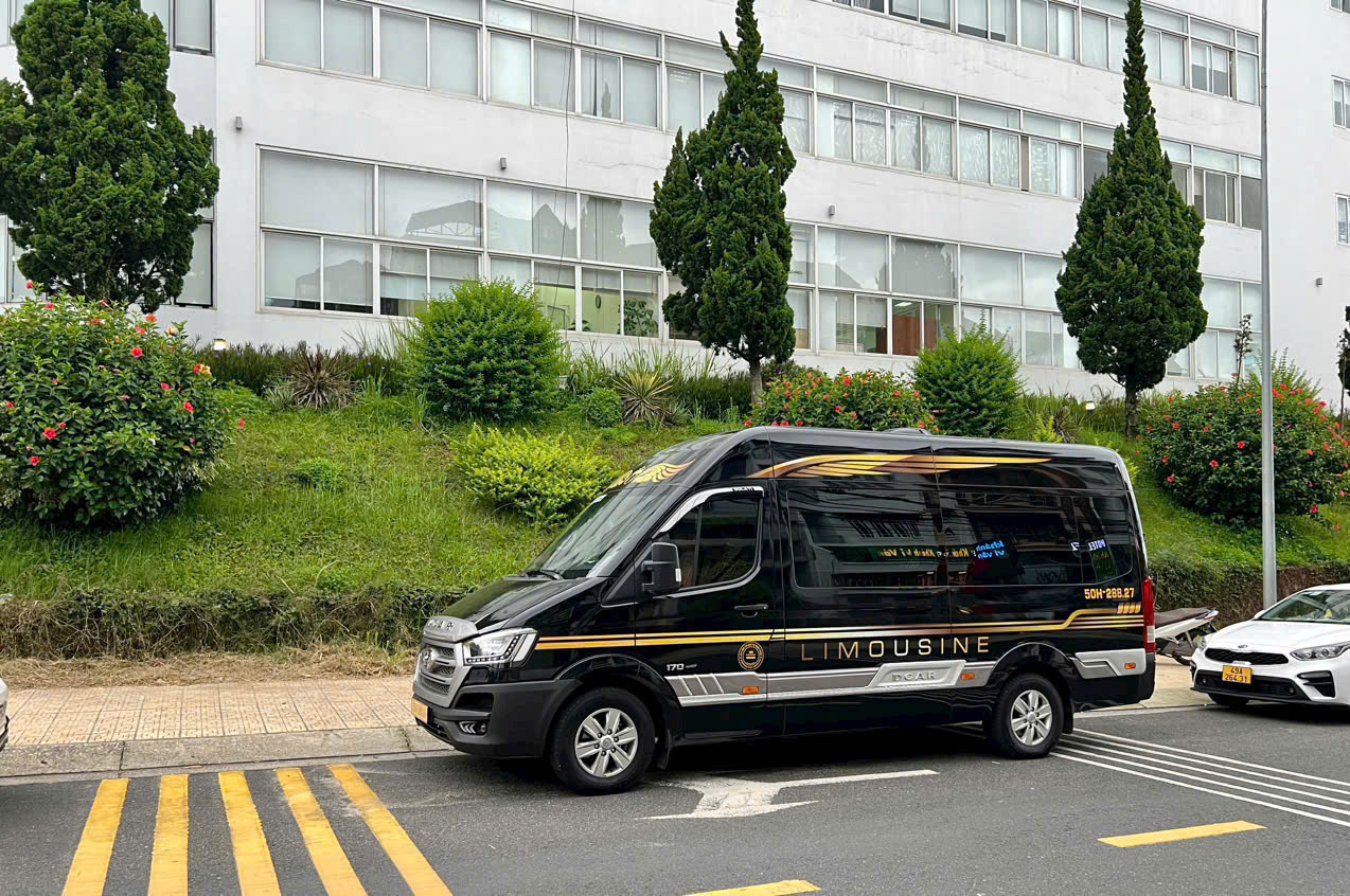 XE LIMOUSINE