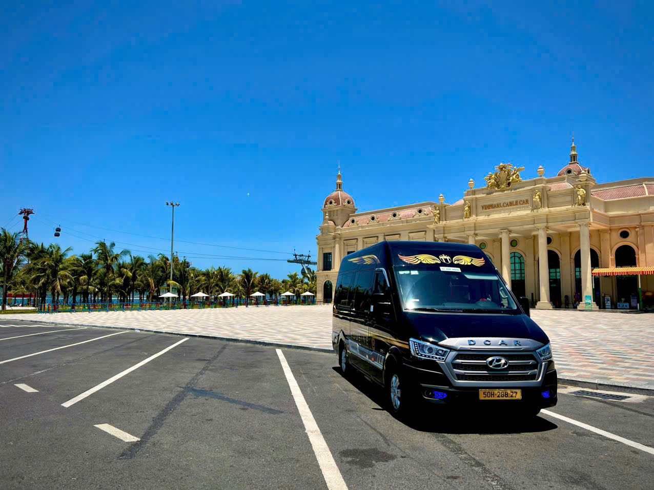 Xe Limousine Du Lịch Quang Huy